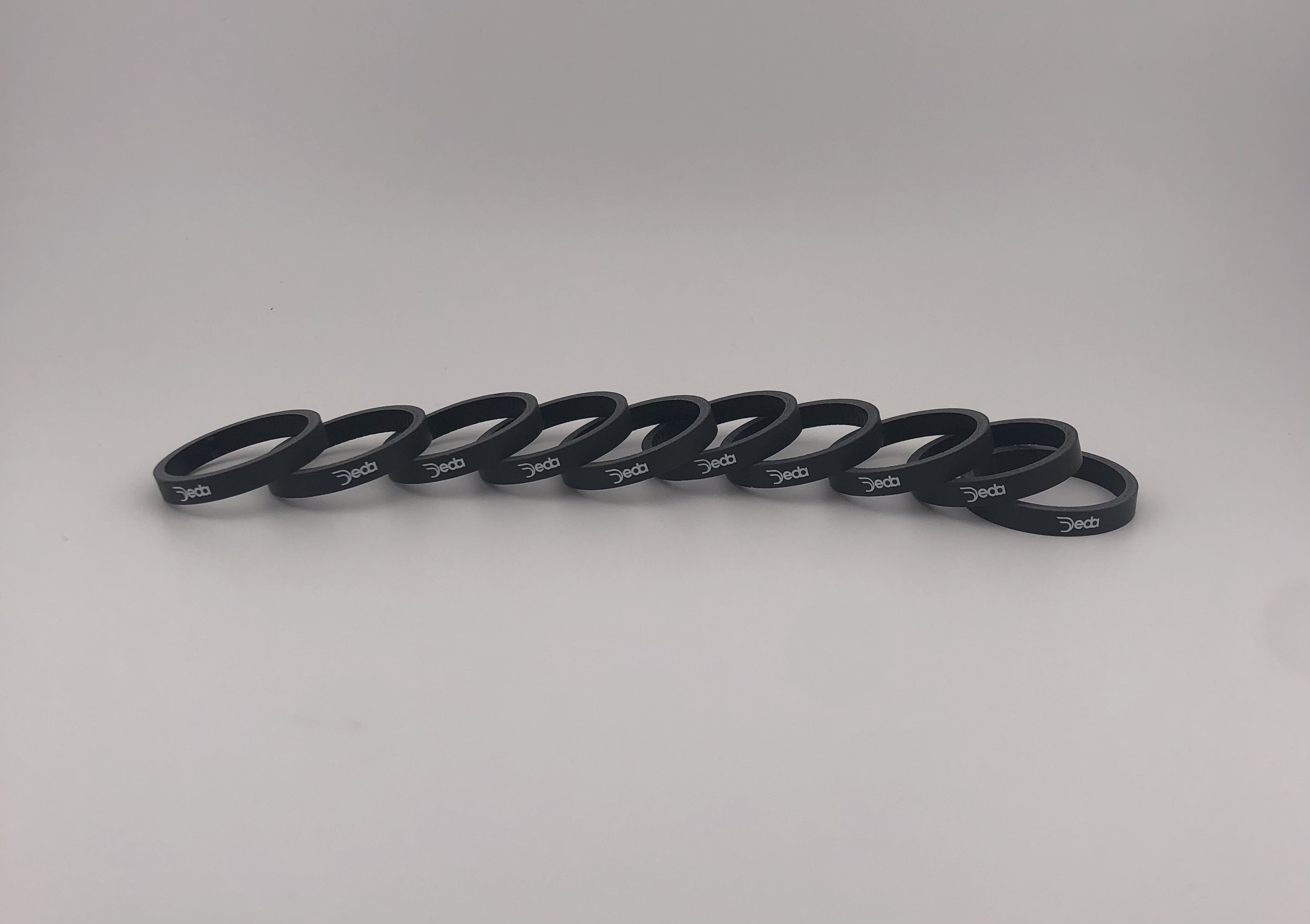 DEDA Entretoise carbone